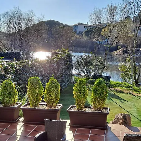 Casa Jardines Del *